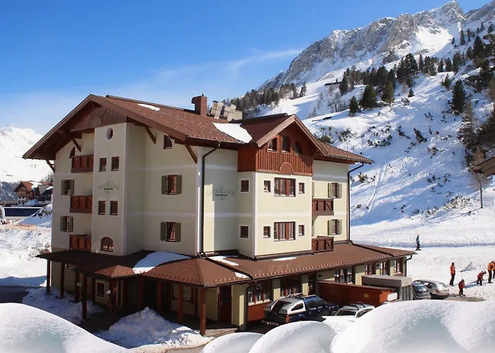 Tauerngloeckl Otel 3*